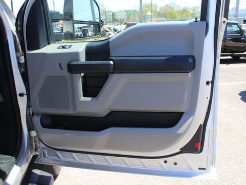 Used 2019 Ford F250 XL w/ STX Appearance Package AWD/4WD image 27