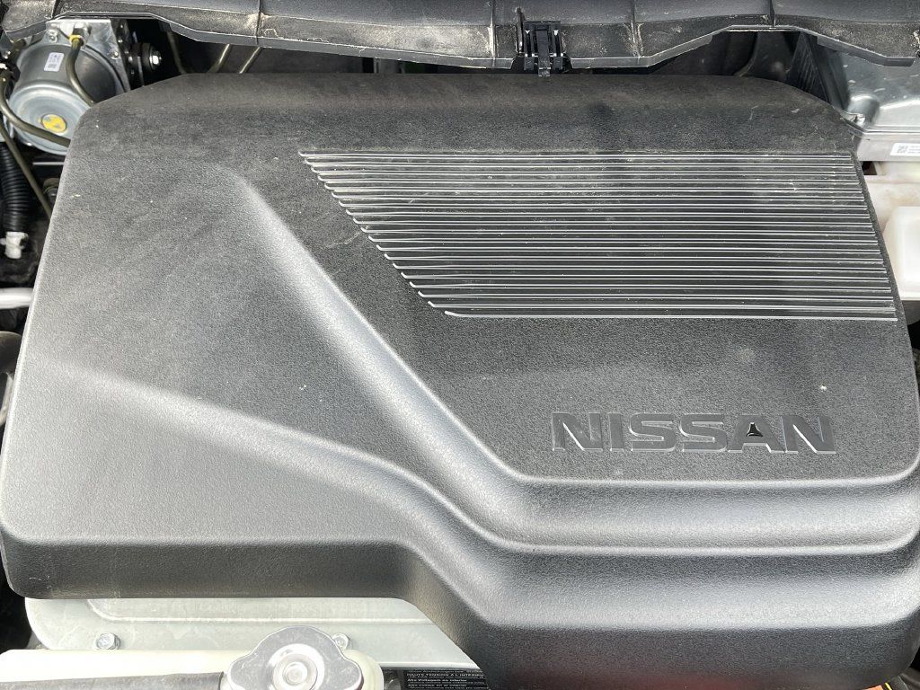 Used 2025 Nissan Leaf S FWD image 15