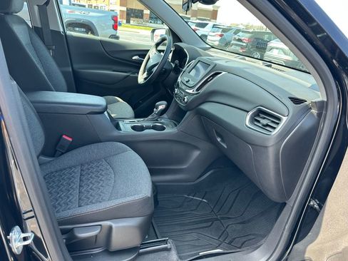 Used 2024 Chevrolet Equinox LT w/ LPO, Floor Liner Package image 32