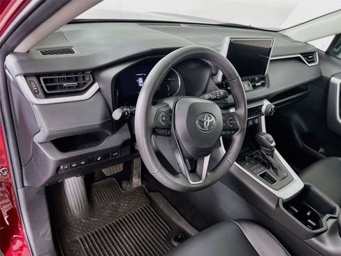 Used 2024 Toyota RAV4 XLE Premium w/ Weather Package AWD/4WD image 9