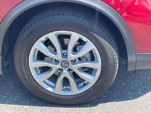 Used 2020 Nissan Rogue Sport SV w/ Technology Package AWD/4WD image 8