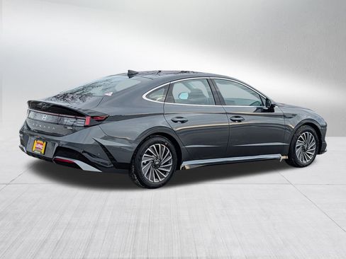 New 2026 Hyundai Sonata Limited image 4