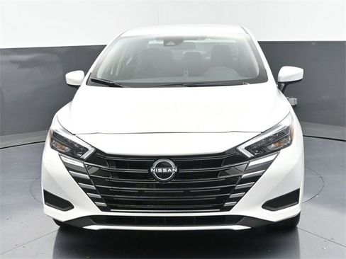 New 2025 Nissan Versa SV w/ Trunk Package image 39