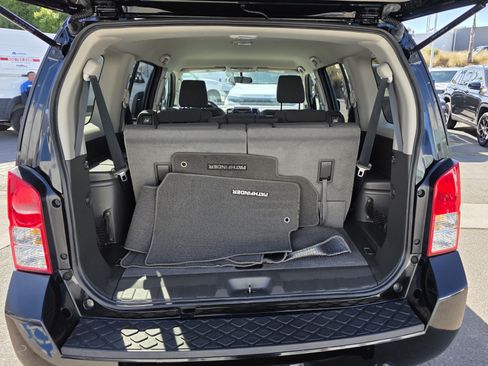 New 2025 Jeep Grand Cherokee Altitude RWD image 20