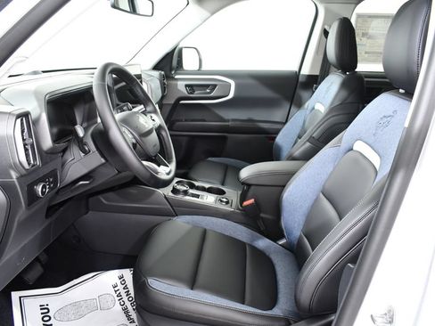 New 2026 Ford Bronco Sport Outer Banks w/ Outer Banks Tech Package+ AWD/4WD image 6