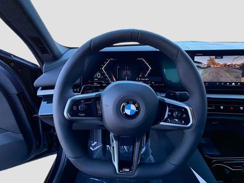 New 2026 BMW 530i w/ M Sport Package image 39