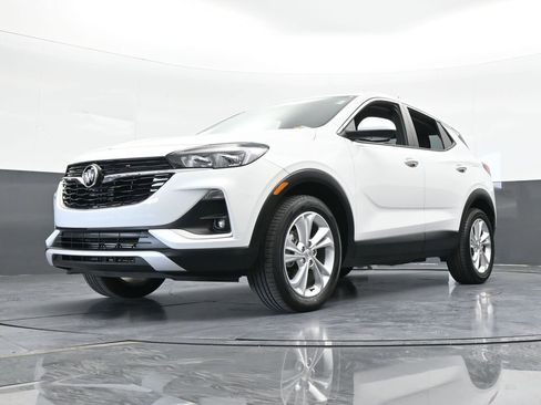 Used 2023 Buick Encore GX Preferred image 56