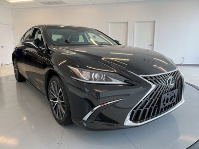 Used 2022 Lexus ES 350 w/ Premium Package