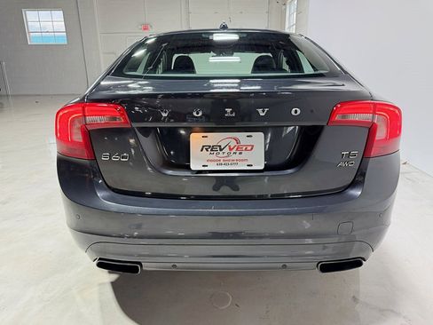 Used 2015 Volvo S60 T5 Premier image 4