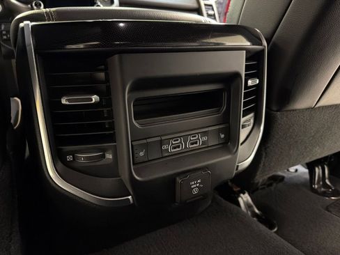 Used 2022 RAM 3500 Laramie AWD/4WD image 36