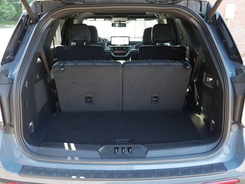 Used 2026 Ford Explorer Tremor w/ Tremor Ultimate Package AWD/4WD image 8