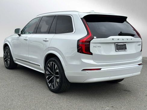 Used 2026 Volvo XC90 B6 Ultra w/ Protection Package AWD/4WD image 5