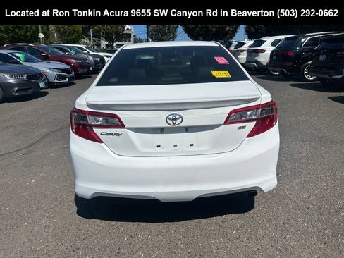 Used 2013 Toyota Camry SE FWD image 5