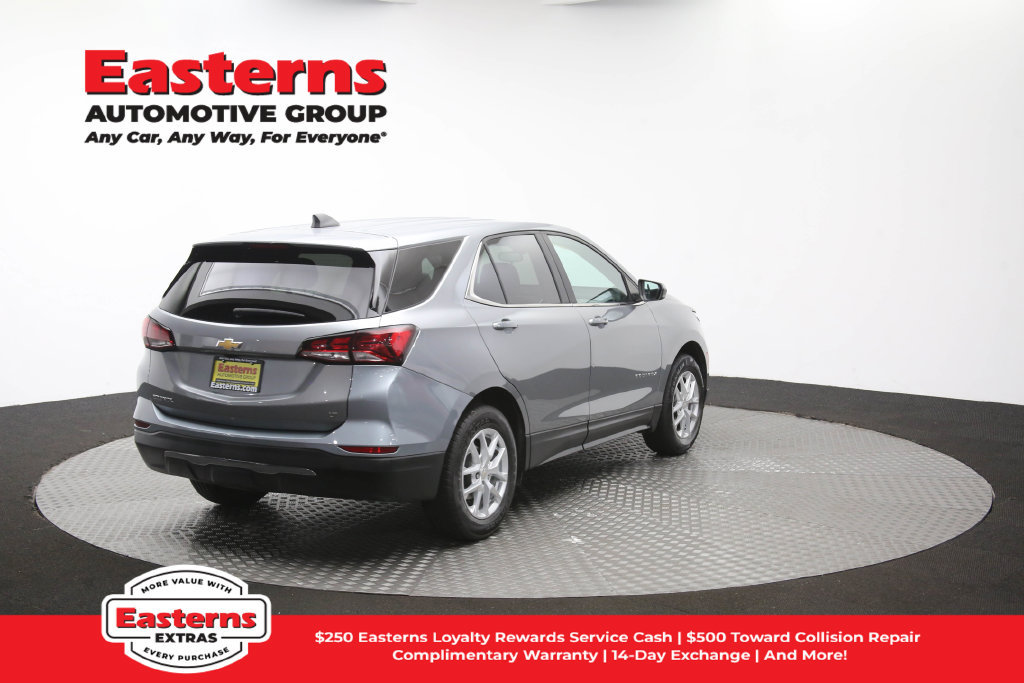 Used 2023 Chevrolet Equinox LT FWD image 41