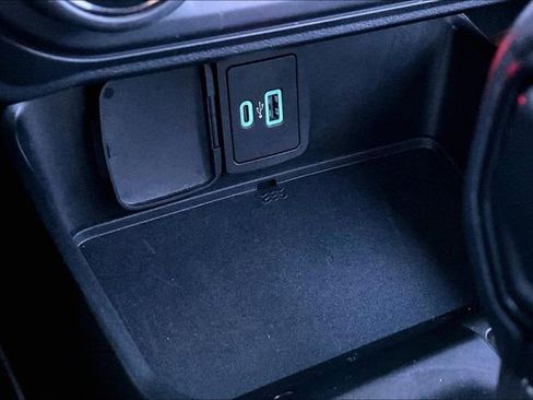 Used 2022 Ford Bronco Badlands image 24