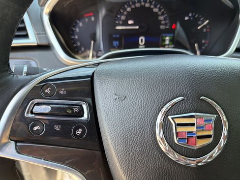 Used 2016 Cadillac SRX Luxury FWD image 30
