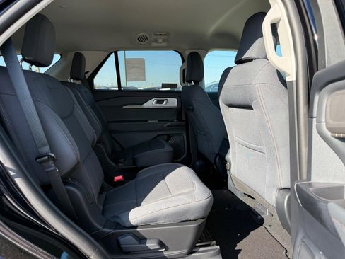New 2026 Ford Explorer Active image 6
