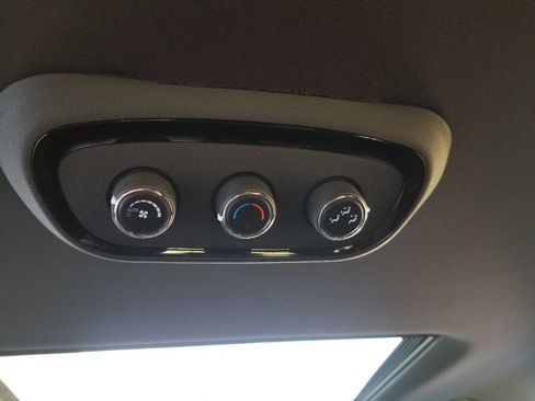 Certified 2024 Dodge Durango GT image 18