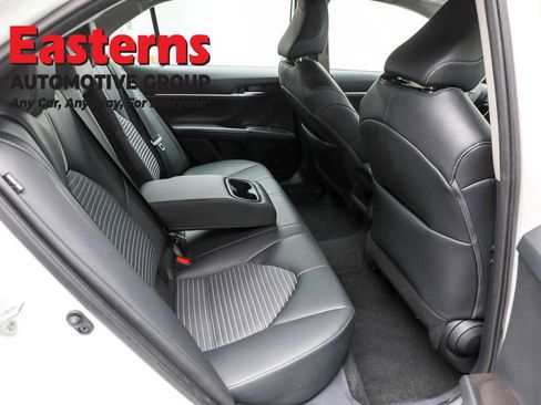 Used 2024 Toyota Camry SE image 31