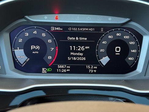 Certified 2025 Audi Q3 2.0T Premium w/ Convenience Package AWD/4WD image 33