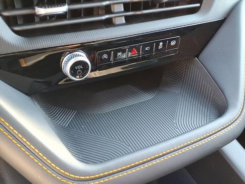 New 2026 Ford Explorer Tremor w/ Tremor Convenience Package image 23