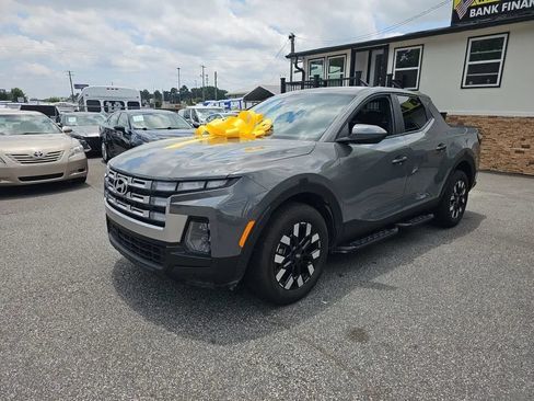 Used 2026 Hyundai Santa Cruz SE FWD image 3