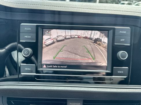 Used 2020 Volkswagen Jetta SE image 14