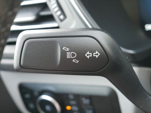 Used 2024 Ford Escape Platinum w/ Premium Technology Package AWD/4WD image 27