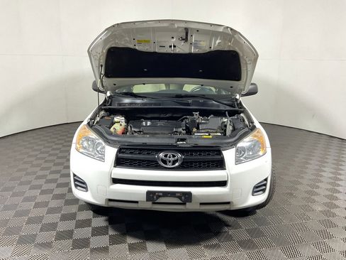 Used 2011 Toyota RAV4 4WD image 4