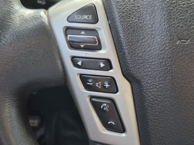 Used 2018 Nissan Titan S AWD/4WD image 12