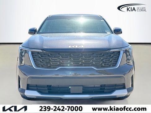 New 2026 Kia Sorento LX image 8