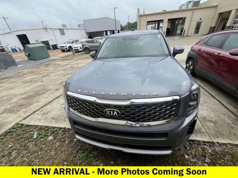 Used 2020 Kia Telluride LX AWD/4WD image 1