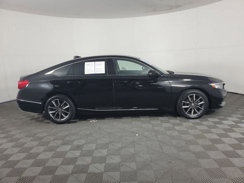 Used 2021 Honda Accord EX-L image 3
