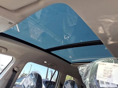 New 2026 Volkswagen Atlas SEL Premium R-Line image 10