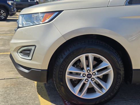 Certified 2017 Ford Edge SEL w/ Equipment Group 201A image 5