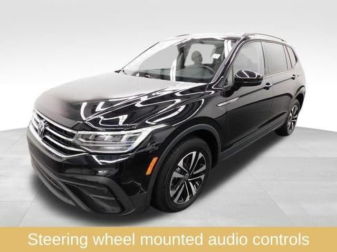 Used 2024 Volkswagen Tiguan S image 5