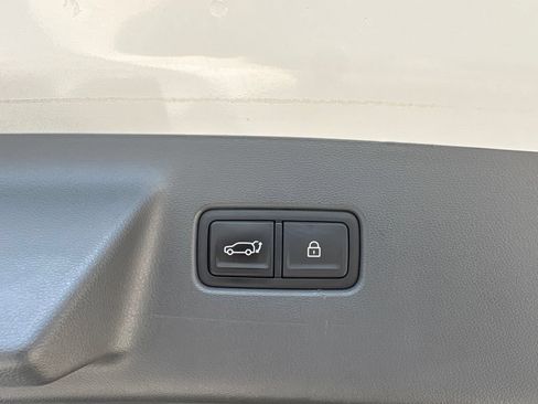 Used 2024 Hyundai Santa Fe Limited FWD image 14