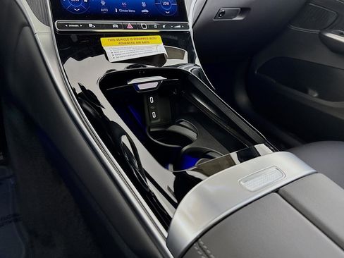 New 2026 Mercedes-Benz GLC 300 image 5