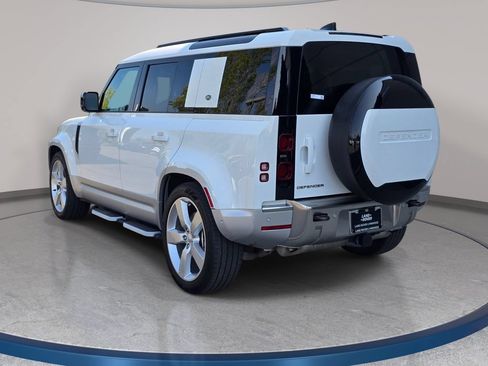 Used 2023 Land Rover Defender 110 S AWD/4WD image 8