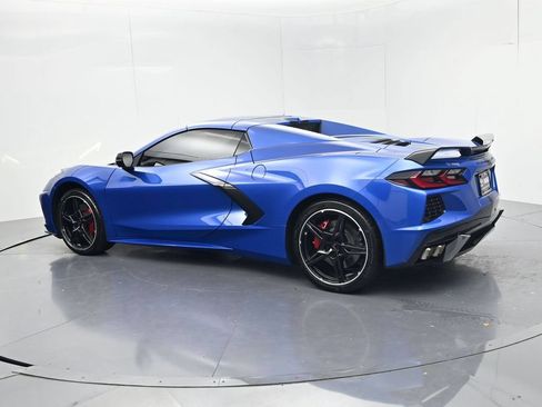 Used 2022 Chevrolet Corvette Stingray Premium Conv w/ Z51 Performance Package RWD image 5