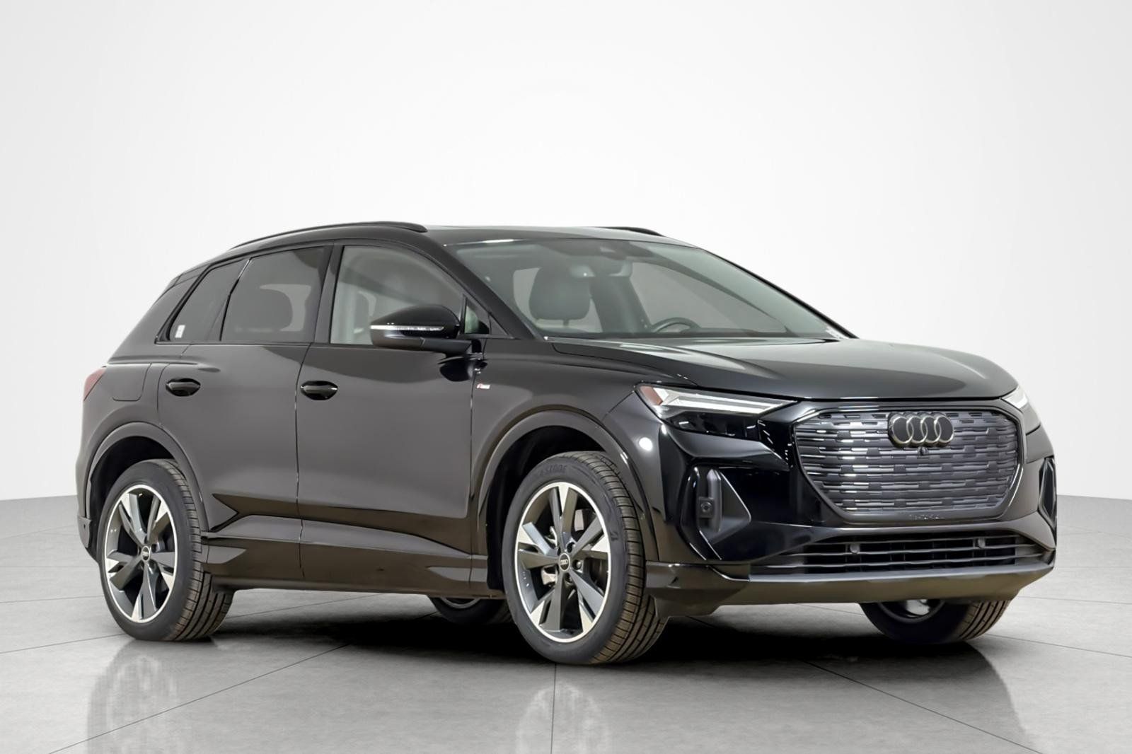 Certified 2023 Audi Q4 e-tron Premium Plus AWD/4WD image 7