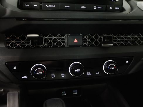 Used 2025 Honda Accord SE image 43