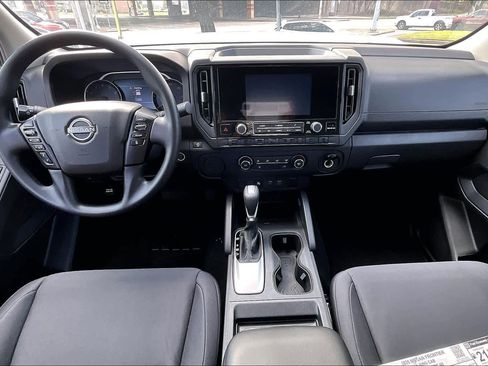 New 2025 Nissan Frontier S image 5