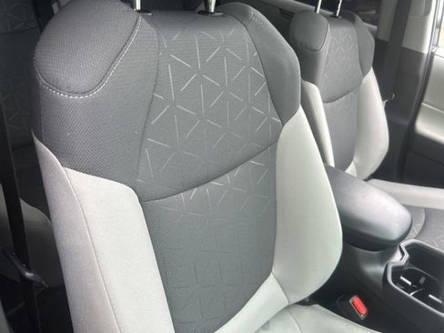 Used 2025 Toyota RAV4 XLE w/ Convenience Package AWD/4WD image 23