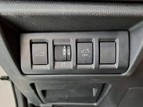 Used 2024 Subaru Outback Limited AWD/4WD image 13