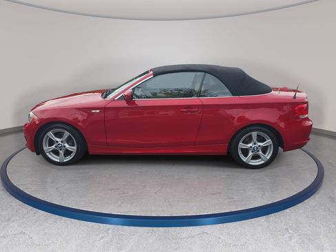 Used 2012 BMW 128i Convertible RWD image 8