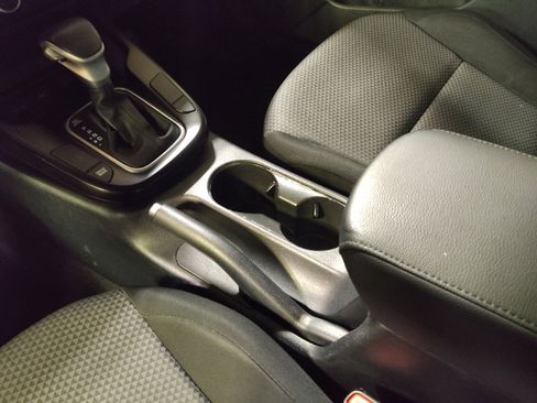 Used 2022 Kia Soul LX image 26