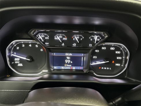 Used 2022 GMC Sierra 1500 Elevation image 27