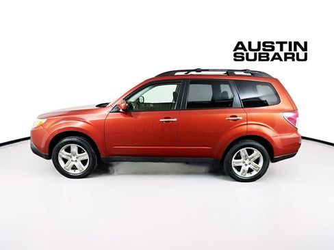 Used 2010 Subaru Forester 2.5X Premium image 4