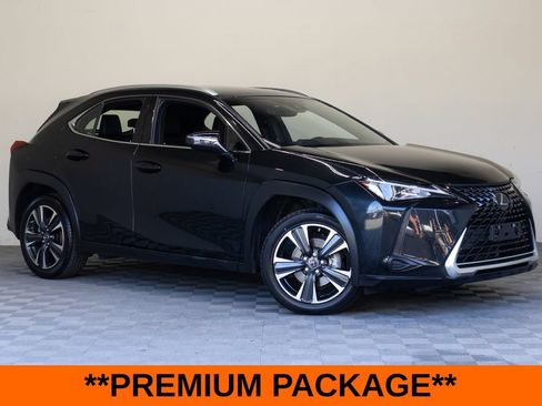 Used 2020 Lexus UX 200 w/ Premium Package FWD image 2